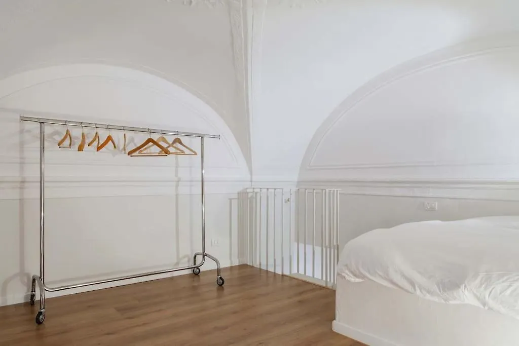 Loft Centro Ingresso Indipendente Giardino Privato Apartment Catania